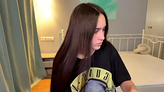 AliceKolltt online show from 06-14-26, 10:11