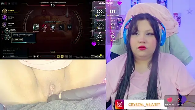 crystal7u7 online show from 11-06-25, 08:46