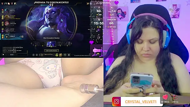 crystal7u7 online show from 10-25-25, 08:42