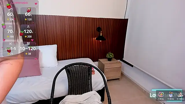 Aabby lee online show from 11-27-25, 07:58