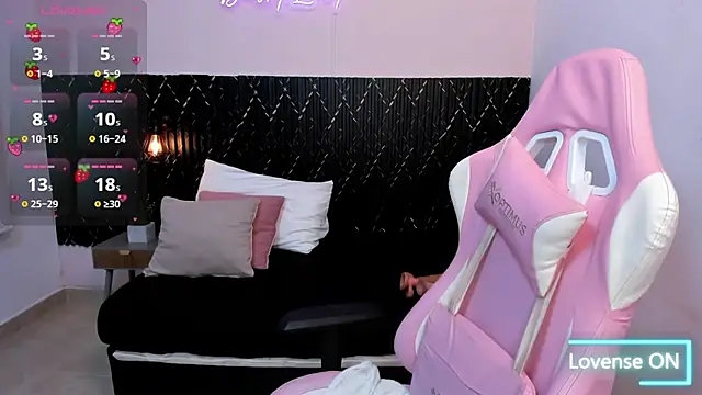 Aabby lee online show from 10-11-25, 06:42