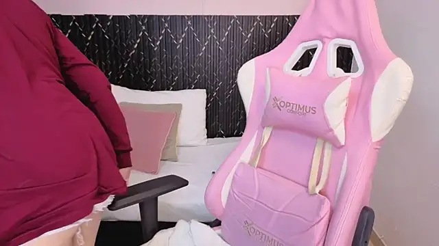 Aabby lee online show from 02-24-26, 05:58