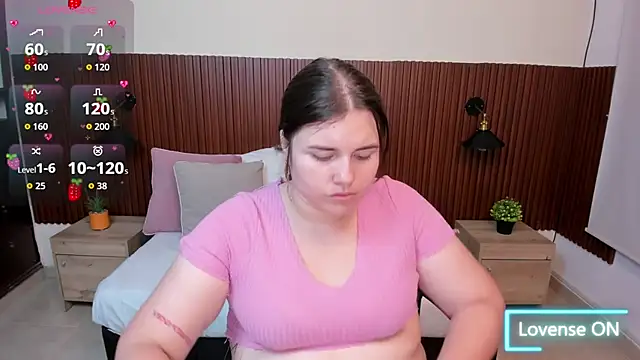 Aabby lee online show from 10-24-25, 07:13