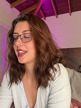 EmaSaenz online show from 02-26-25, 11:41