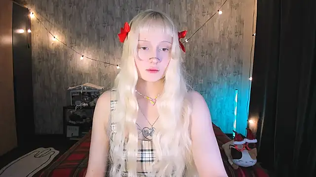 MariaMango online show from 11-15-25, 10:58