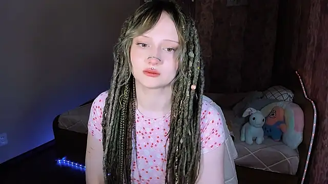 Snapshot of MariaMango chatting on 07-05-26, 12:59 MariaMango online show from 07-05-26, 12:59