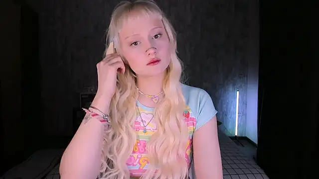 MariaMango online show from 11-09-25, 01:37