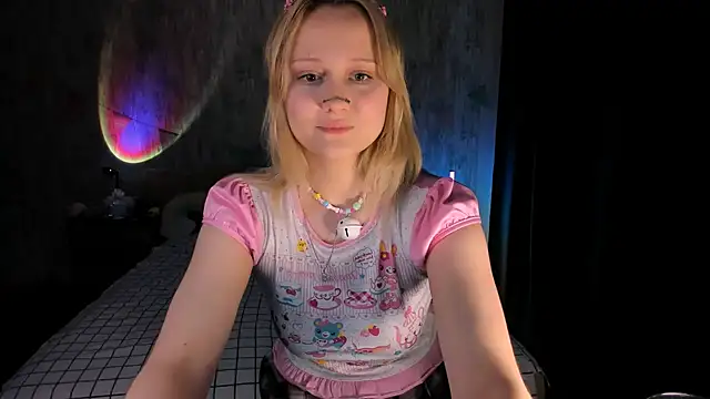 Snapshot of MariaMango chatting on 02-16-25, 04:42 MariaMango online show from 02-16-25, 04:42