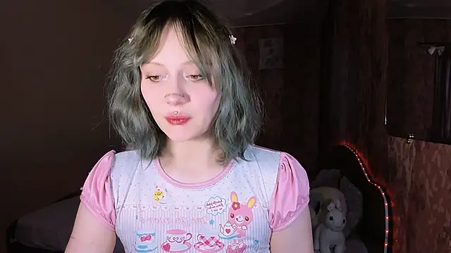 Snapshot of MariaMango chatting on 06-10-26, 03:30 MariaMango online show from 06-10-26, 03:30