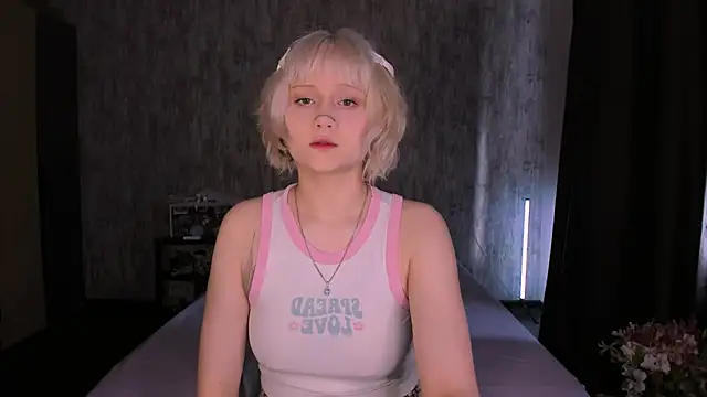 MariaMango online show from 10-25-25, 07:40