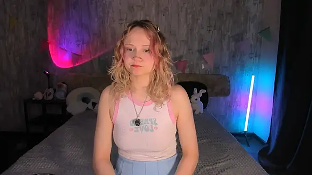 Snapshot of MariaMango chatting on 02-25-25, 01:53 MariaMango online show from 02-25-25, 01:53
