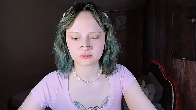 Snapshot of MariaMango chatting on 06-11-26, 02:53 MariaMango online show from 06-11-26, 02:53