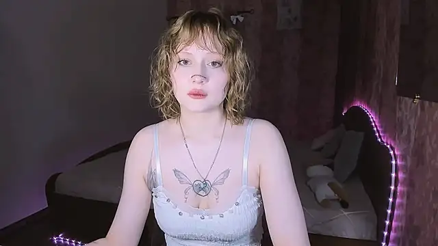 MariaMango online show from 03-27-26, 01:58