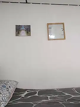 antoniamoreno82 online show from 02-14-25, 05:36