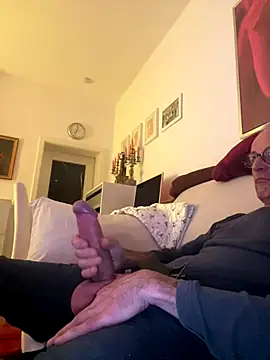 Frank22xx online show from 11-01-25, 06:02