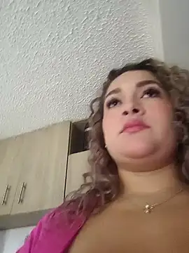 Sara smiiith211 online show from 02-22-26, 02:19