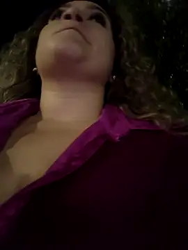 Sara smiiith211 online show from 05-29-26, 05:24