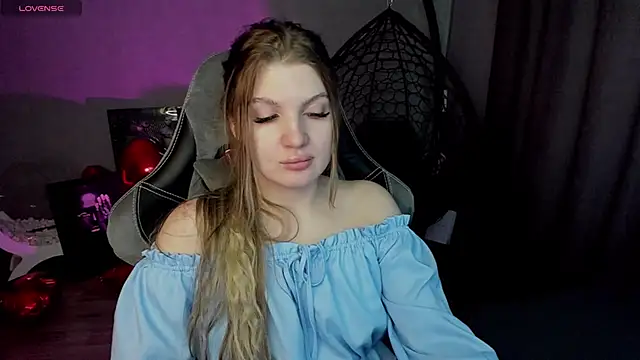 lily williamss online show from 03-06-25, 03:24