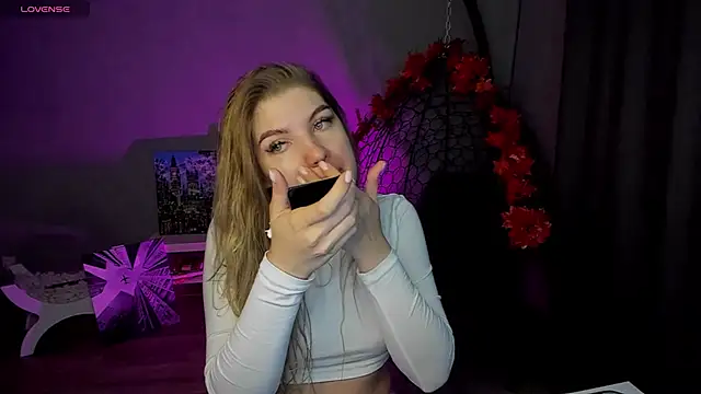 lily williamss online show from 09-30-25, 12:05