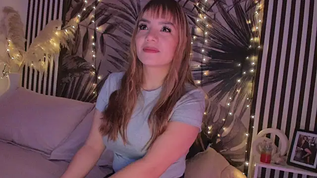 Samaantha-White online show from 12-14-25, 11:49