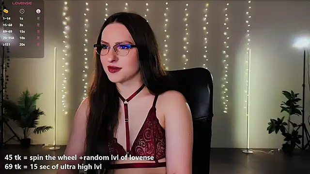 Snapshot of Alicia_x_art chatting on 03-01-26, 07:14 Alicia x art online show from 03-01-26, 07:14