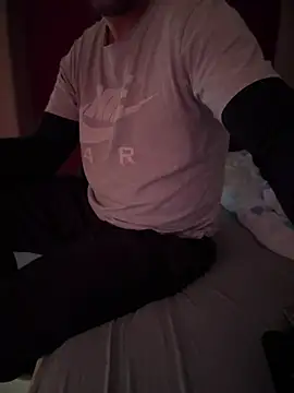 Bennyben8604 online show from 12-11-24, 07:14