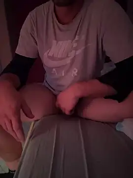 Bennyben8604 online show from 12-12-24, 01:32