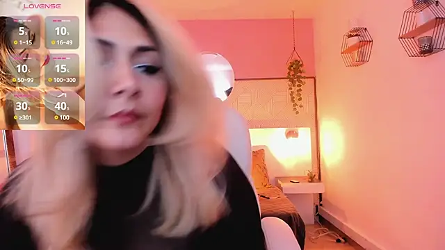 Melanie silver  online show from 02-23-25, 04:13