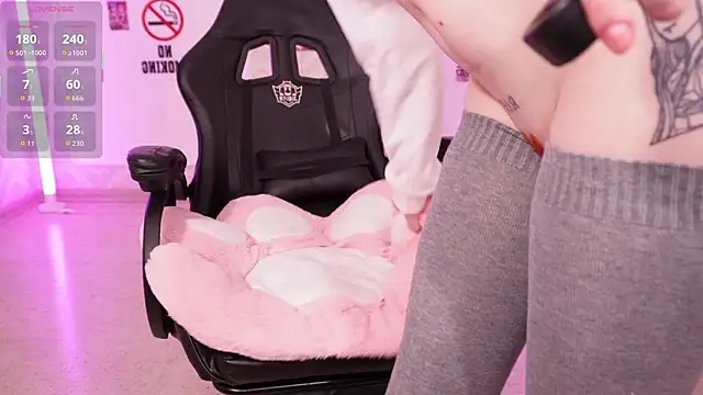 hannah lourens online show from 03-27-26, 08:26