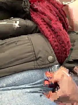 Snapshot of sylviahhh chatting on 03-29-26, 09:05 sylviahhh online show from 03-29-26, 09:05