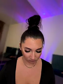 babyyboomm online show from 11-18-25, 02:27