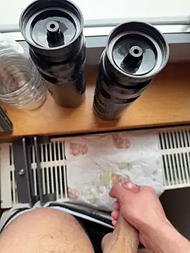 Siggidc2n online show from 03-11-26, 11:15