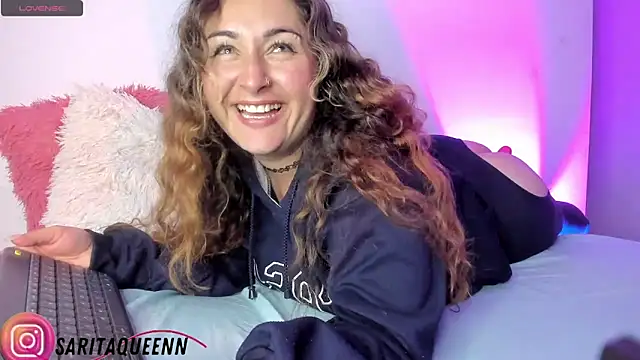 saara queen  online show from 03-22-25, 03:52