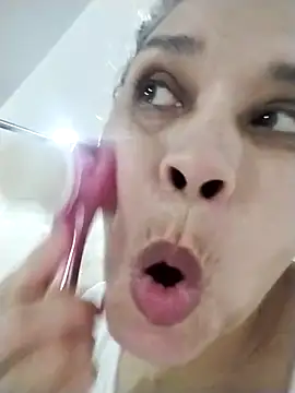 Alma Sexyy online show from 12-14-25, 10:59