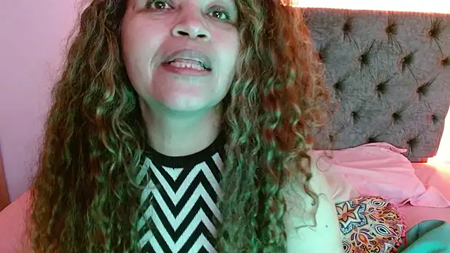 Alma Sexyy online show from 12-04-25, 02:27