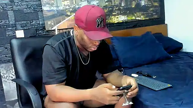 thomas santtos1 online show from 03-11-25, 02:42