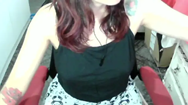 ManuEscarlate13 online show from 03-11-26, 04:28