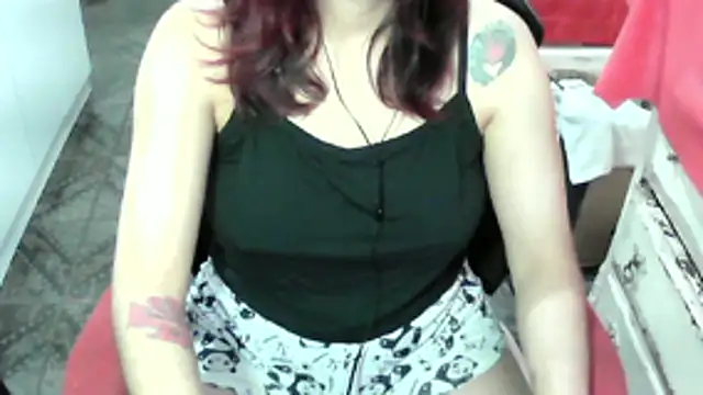 ManuEscarlate13 online show from 02-25-26, 04:01