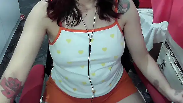 ManuEscarlate13 online show from 02-19-26, 05:04