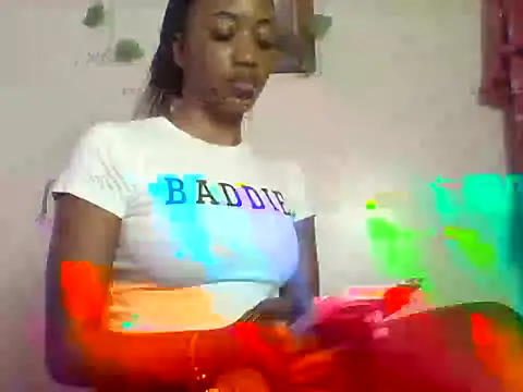 Queeen model online show from 02-21-26, 12:51