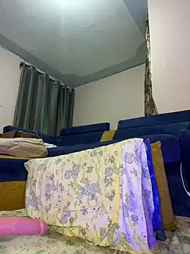 Cherrytowild online show from 10-19-25, 05:37