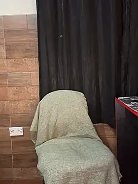 izumikarol online show from 03-26-26, 04:05