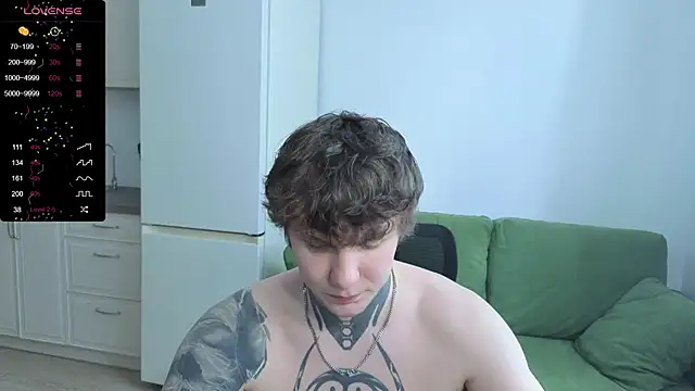 Snapshot of Lechery_boy chatting on 07-11-26, 11:32 Lechery boy online show from 07-11-26, 11:32