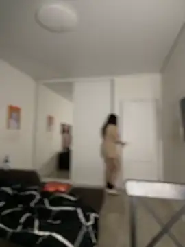 HoneySweetBee online show from 11-02-25, 01:27