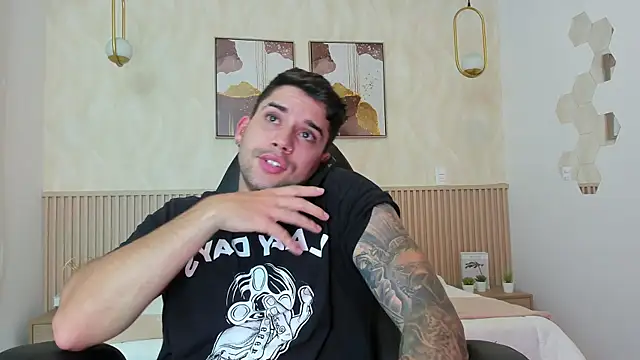 Mike montoya1 online show from 10-09-25, 09:59
