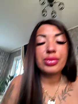 RuslanaXX online show from 10-20-25, 02:02