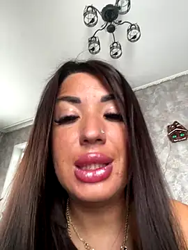 RuslanaXX online show from 10-07-25, 02:56