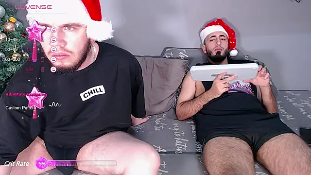 Snapshot of mikienn chatting on 12-29-24, 02:52 mikienn online show from 12-29-24, 02:52