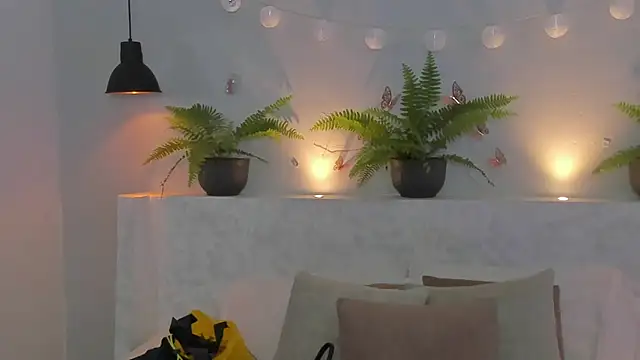 Valenn smithh online show from 02-26-25, 07:10