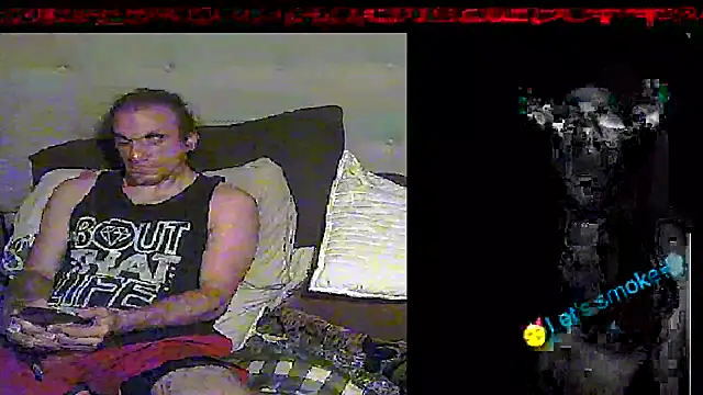 Snapshot of SexyCeleb chatting on 10-14-25, 12:55 SexyCeleb online show from 10-14-25, 12:55